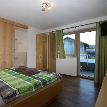 In Near Lift Апартаменты