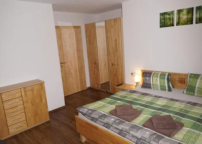 公寓 In Near Lift *